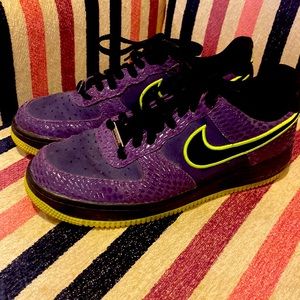 Nike Air Force 1 size 9.5 purple